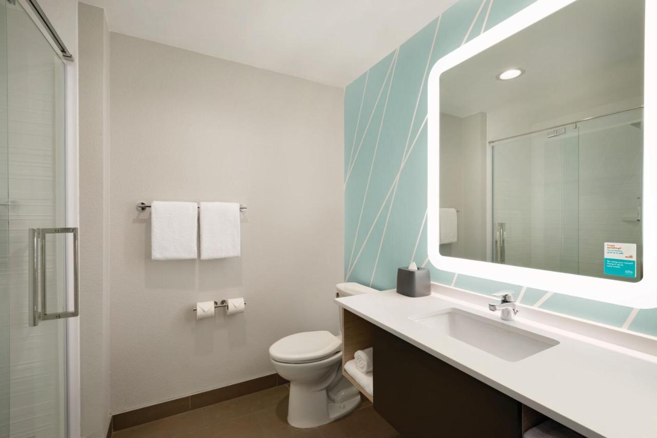 Avid Hotel Fort Worth - Fossil Creek By Ihg Экстерьер фото